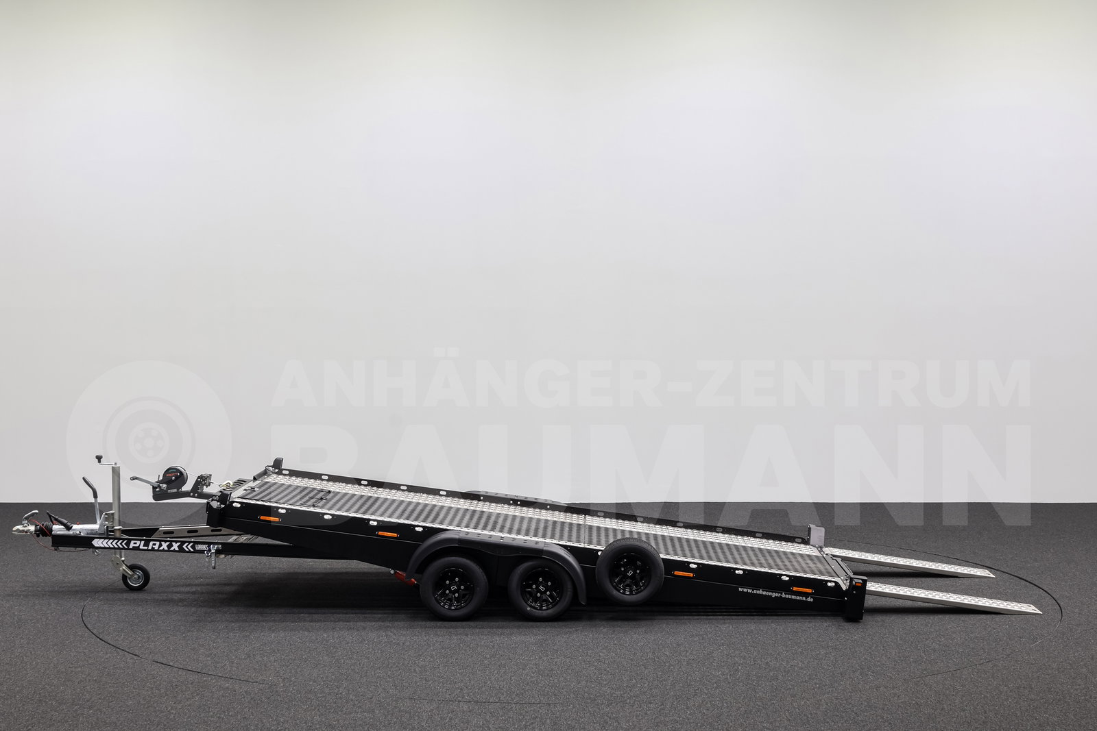 LORRIES PLAXX27-4520