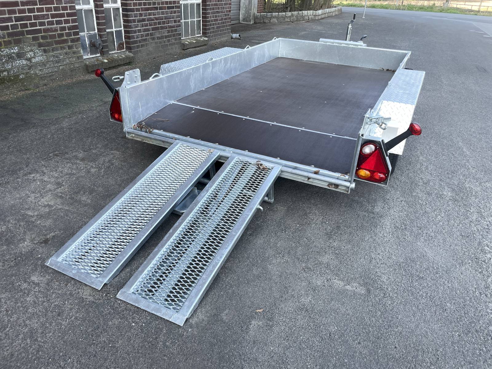 VARIANT 3516 B3 | MAXI LOAD | SKIDS