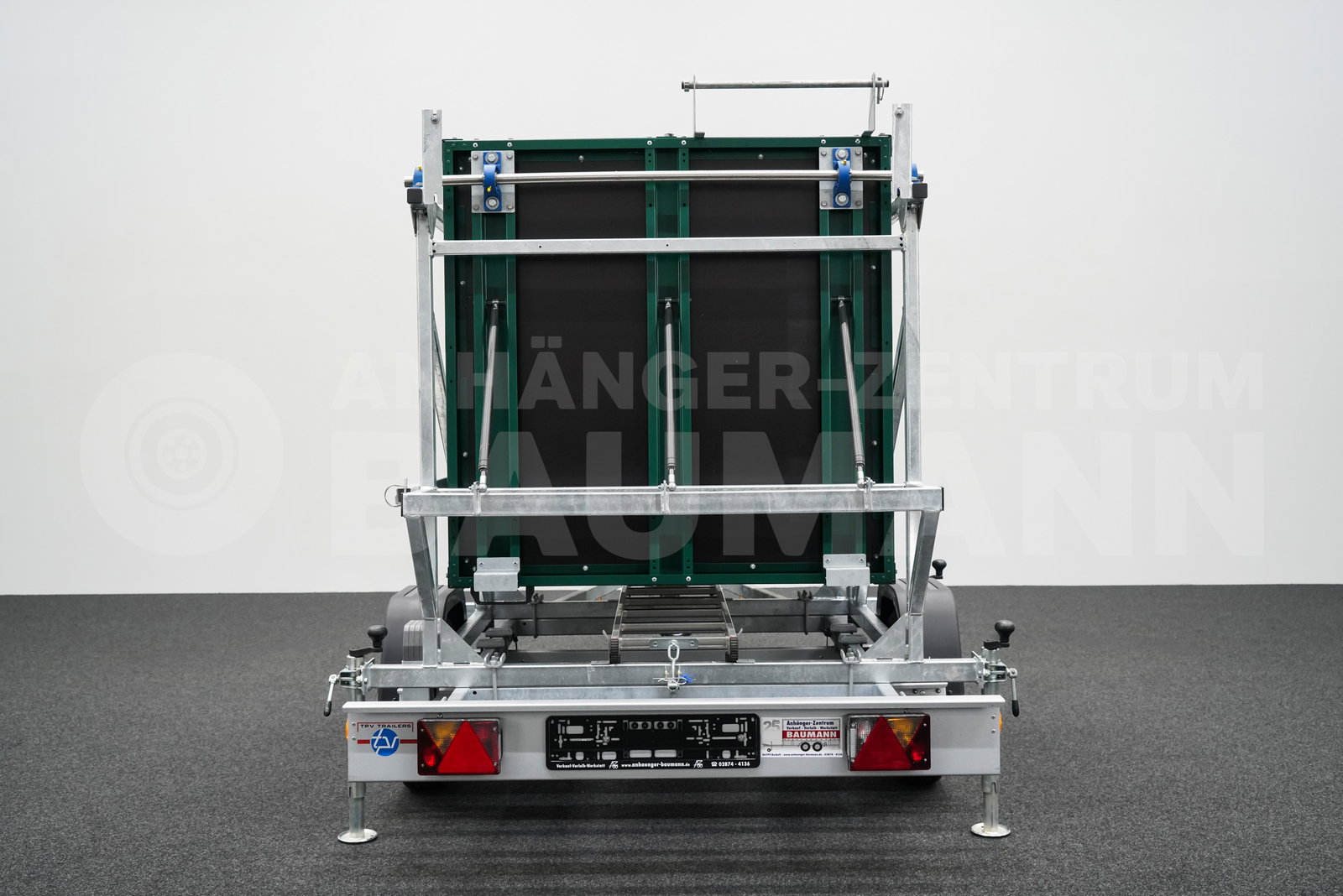 TPV TRAILER MOBILE JAGDKANZEL