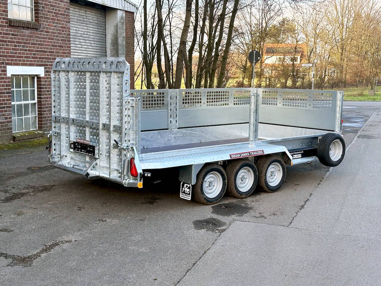 BRIAN JAMES GENERAL PLANT 551-4018-35-3-12 | TRIDEM | SCHWERLASTRAMPE