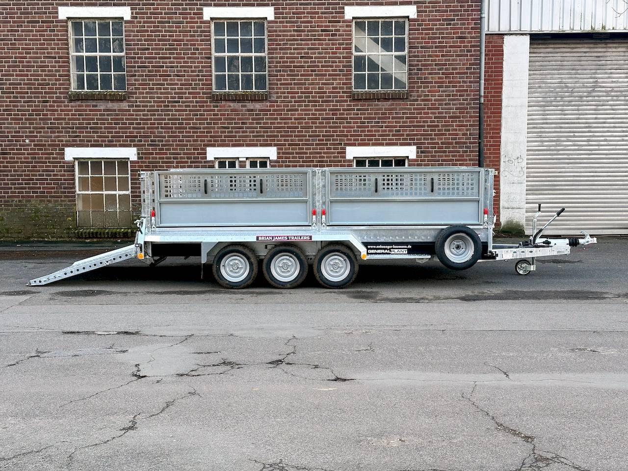 BRIAN JAMES GENERAL PLANT 551-4018-35-3-12 | TRIDEM | SCHWERLASTRAMPE