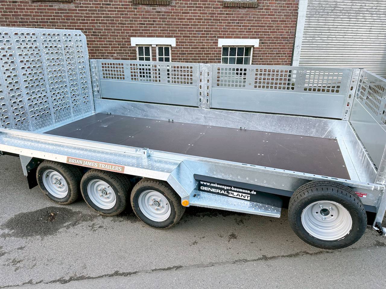 BRIAN JAMES GENERAL PLANT 551-4018-35-3-12 | TRIDEM | SCHWERLASTRAMPE