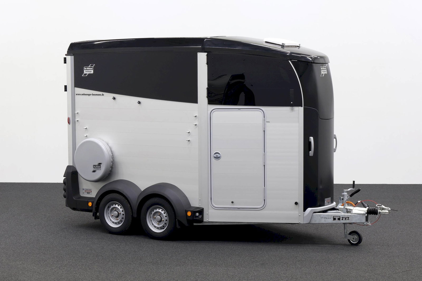 IFOR WILLIAMS HBX 511 | SCHWARZ