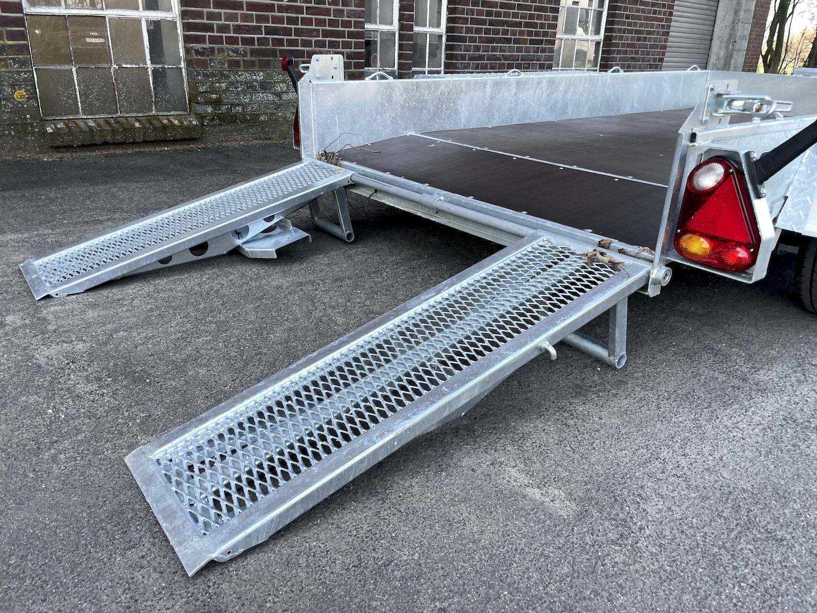 VARIANT 3516 B3 | MAXI LOAD | SKIDS
