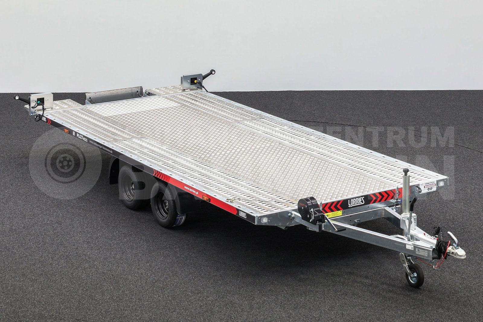 LORRIES PLI27-4521 I ALUBODEN MITTIG