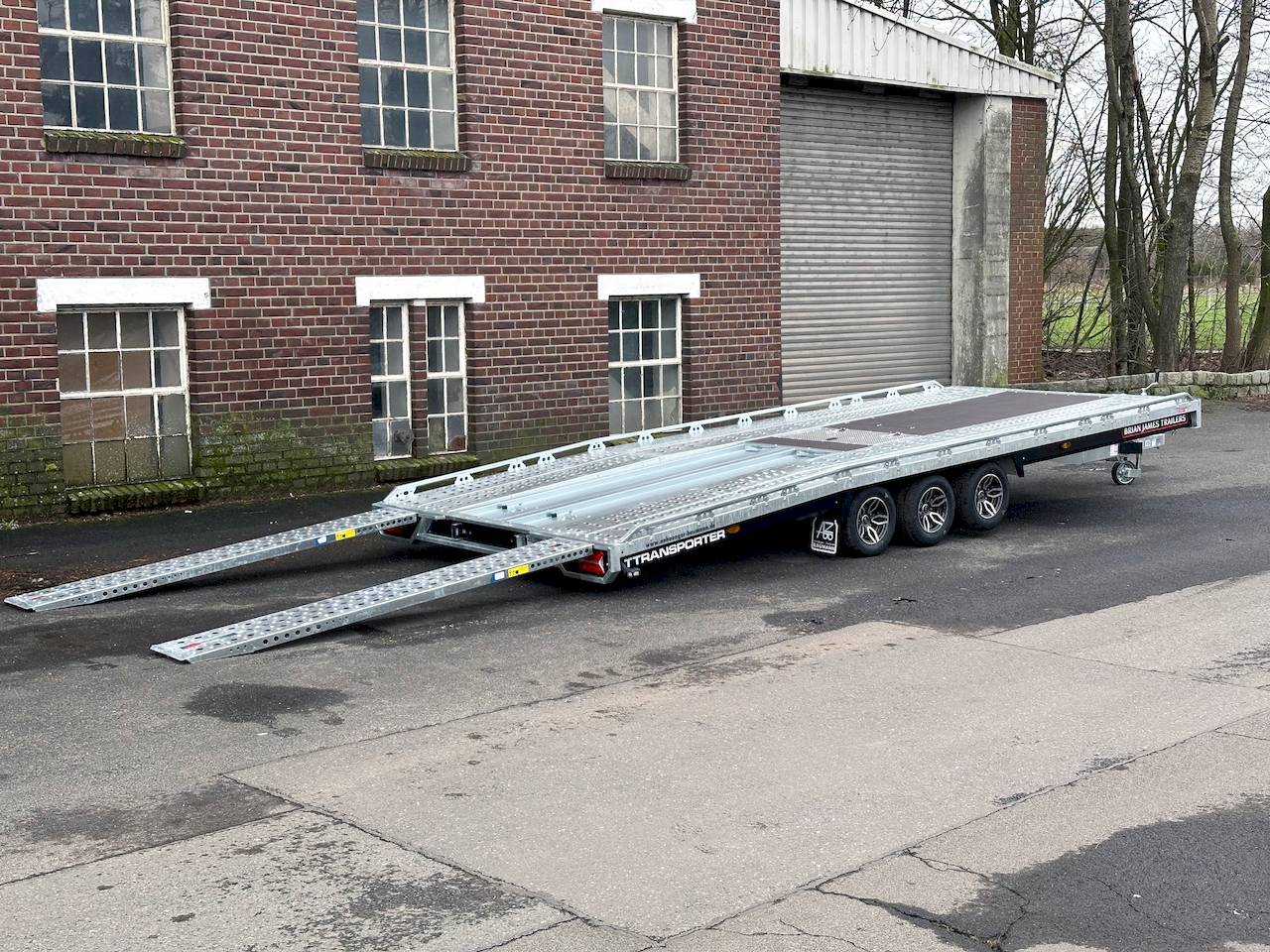BRIAN JAMES T TRANSPORTER 231-5522-35-3-10 | FDC | ANKIPPBAR | TRIDEM 10"