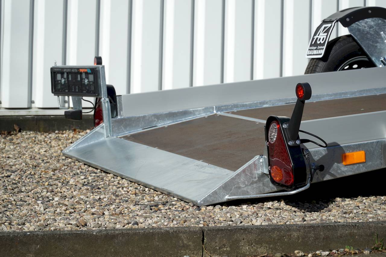 ALLZWECKTRANSPORTER ABSENKER - M+ - MIETEN