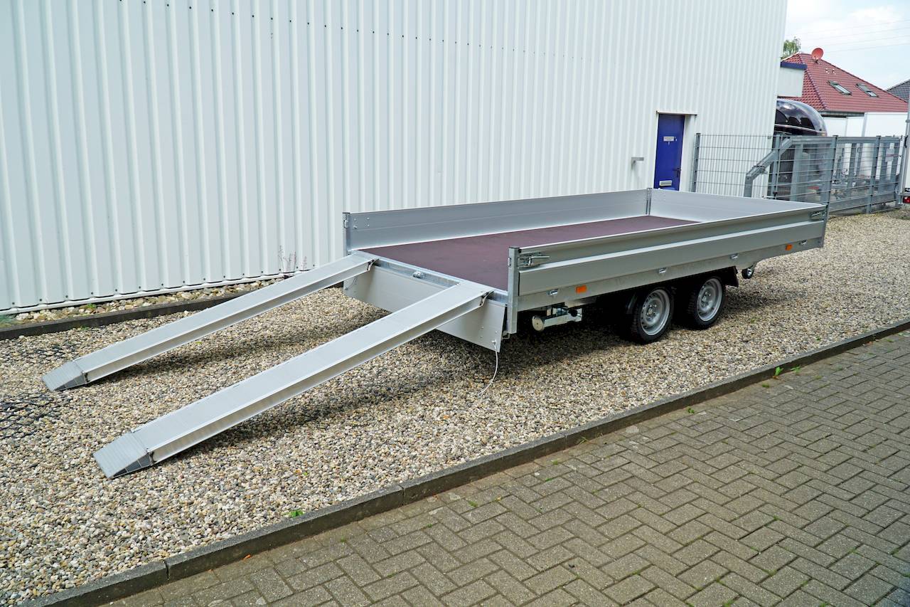 OFFENER HOCHLADER (PRITSCHE) - XL +RAMPEN- MIETEN