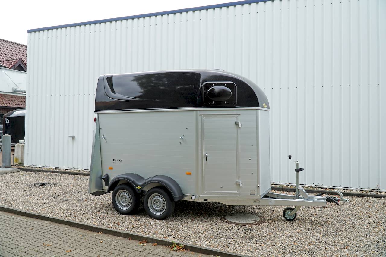 HUMBAUR EQUITOS ALU 2400 | BLACK