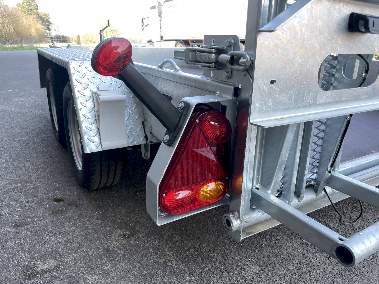 VARIANT 3516 B3 | MAXI LOAD | SKIDS