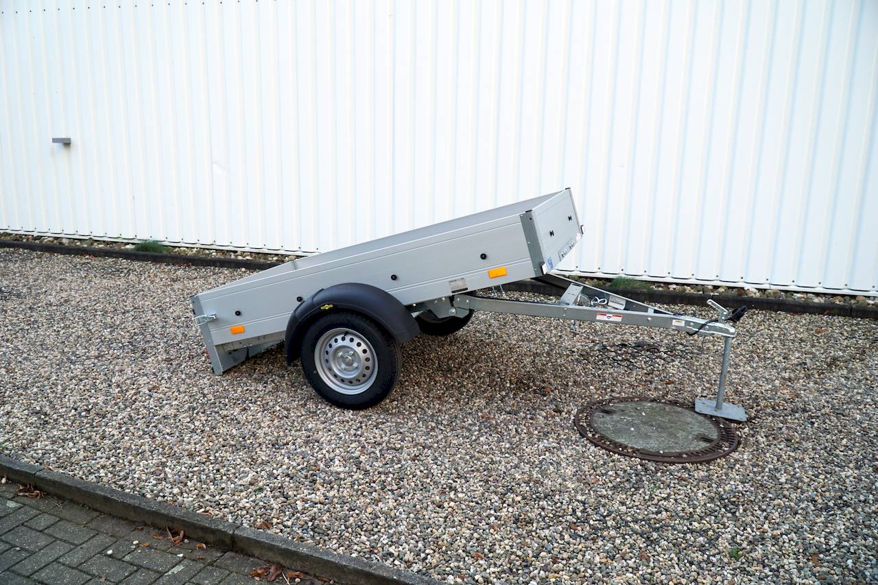 HUMBAUR STARTRAILER H 752010 DK