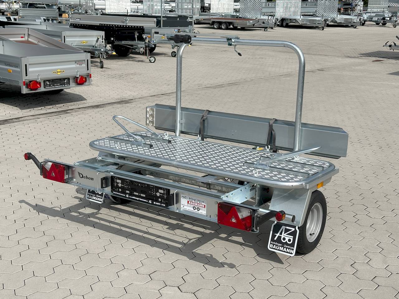 DEBON ROADSTER CAMP | WOHNMOBILANHÄNGER