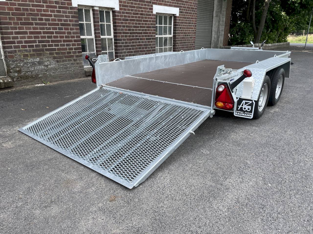 VARIANT 3516 B3 | MAXI LOAD | RAMPE