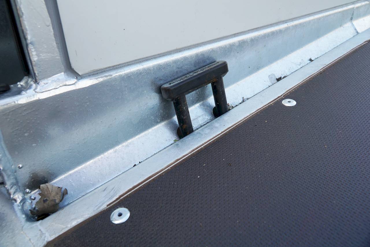 ALLZWECKTRANSPORTER ABSENKER - L+ - MIETEN