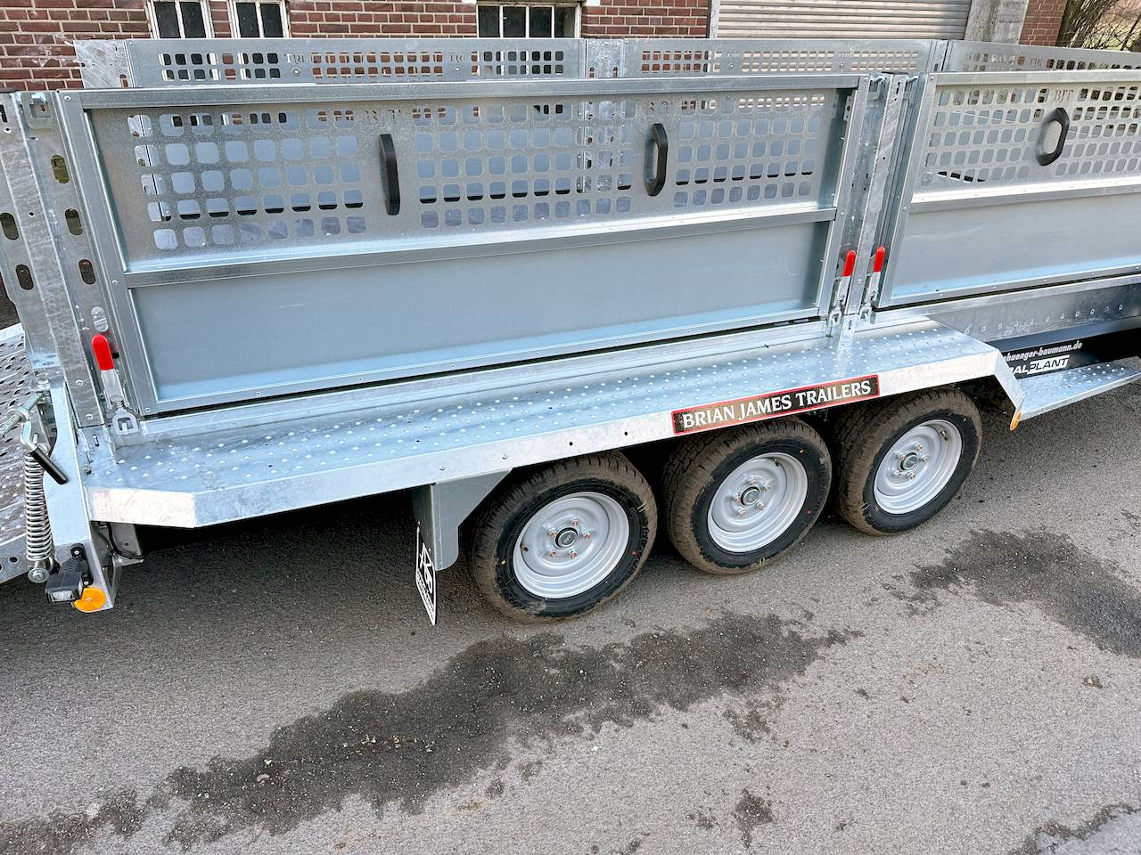BRIAN JAMES GENERAL PLANT 551-4018-35-3-12 | TRIDEM | SCHWERLASTRAMPE