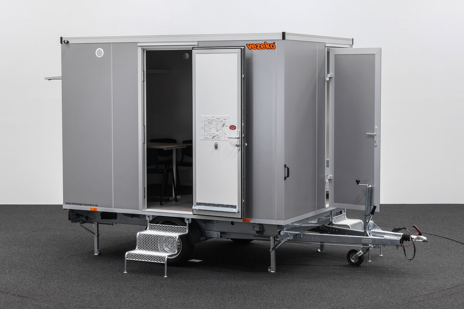 VEZEKO MOBI 3201 BAUWAGEN | SILBER