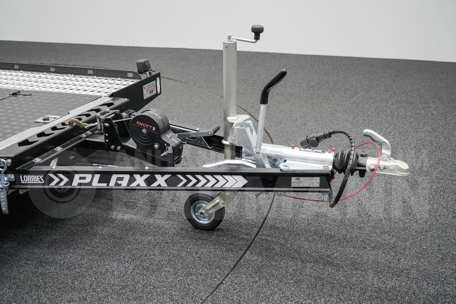 LORRIES PLAXX27-4520