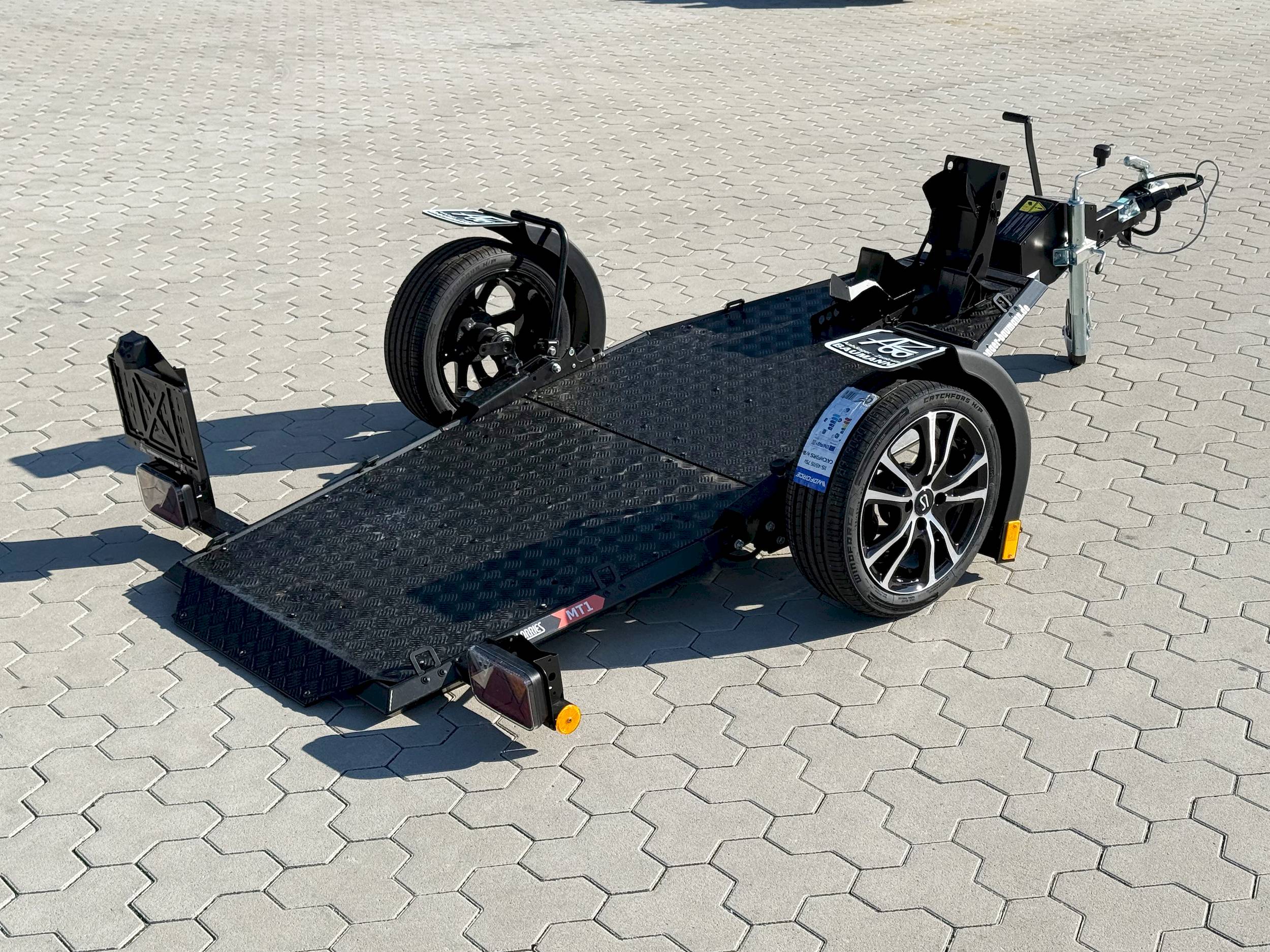 LORRIES MT-1 | BLACK EDTION