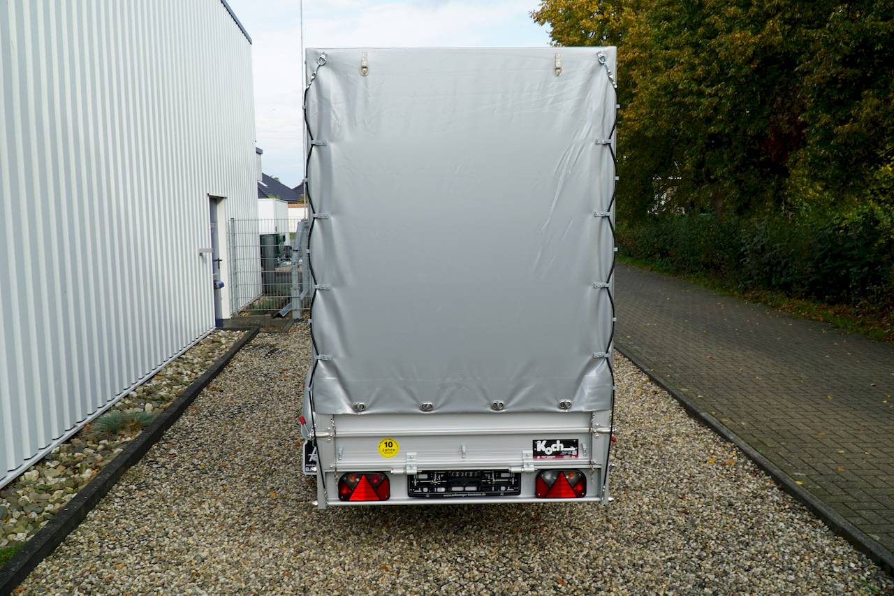GESCHLOSSENER PLANENANHÄNGER - S - MIETEN