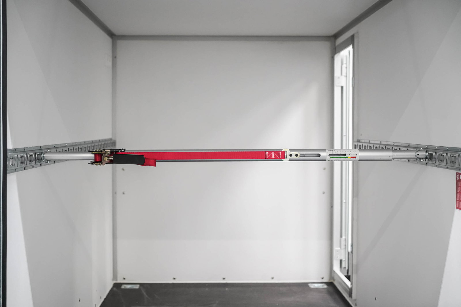 Rundsperrbalken stufenlos, Aluminium, 1250 - 1850 mm