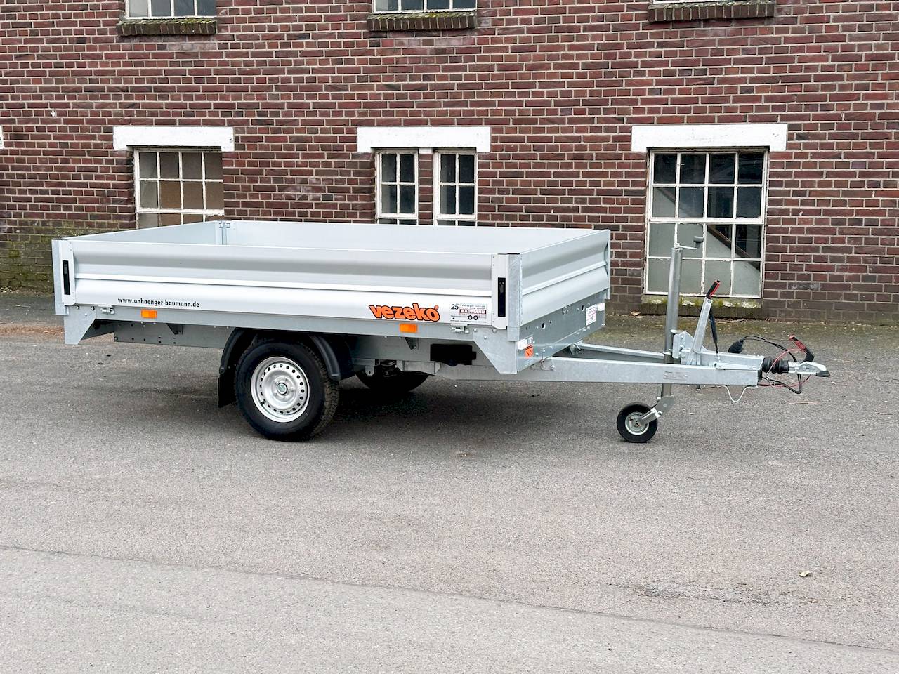 VEZEKO CARGO LIGHT DX 13.26