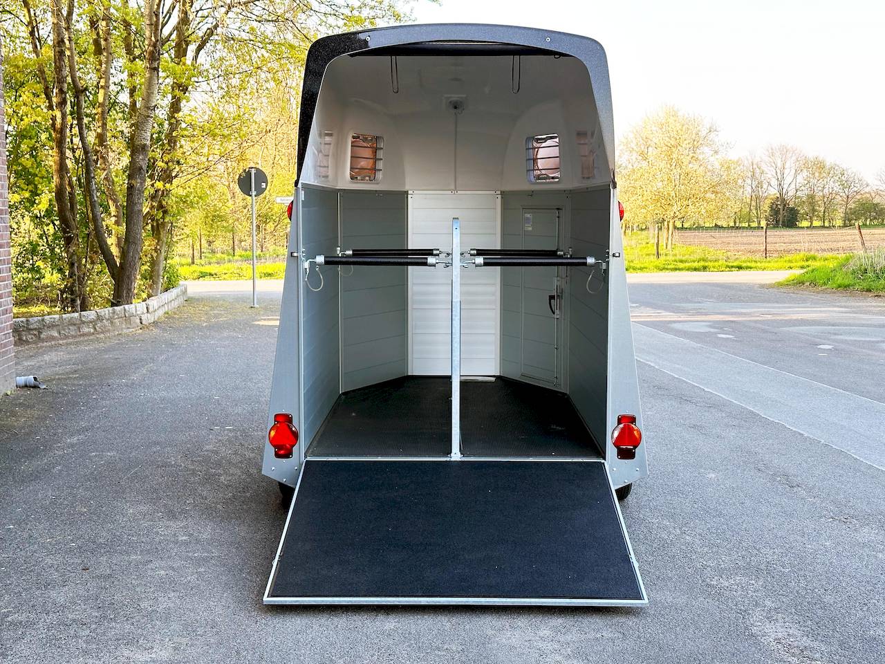 HUMBAUR EQUITOS ALU 2000 | BLACK