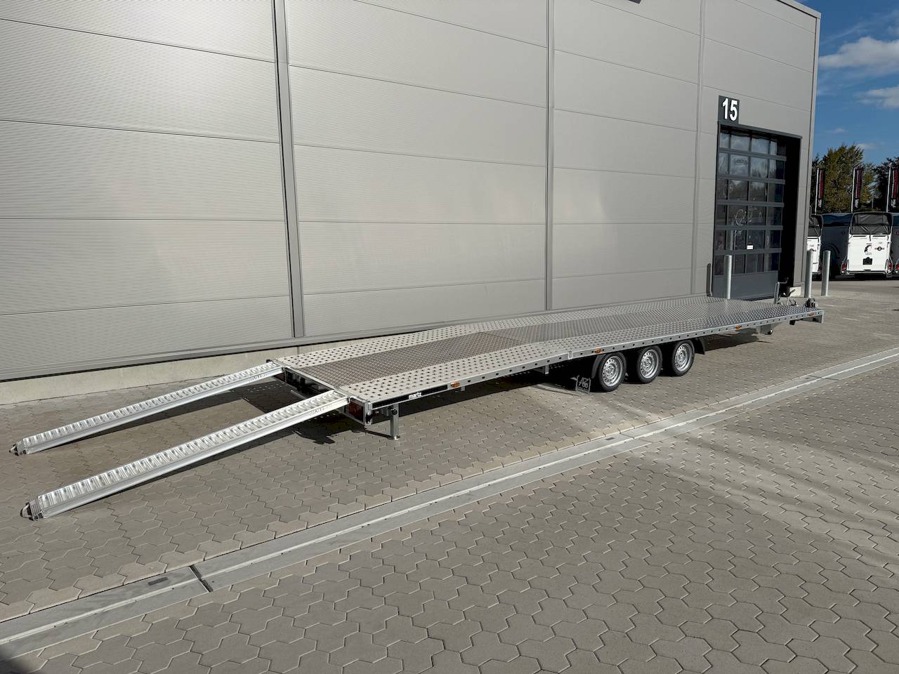MARTZ GT PLUS 850/3 S 3,5T | ALUBODEN MITTIG | ALURAMPEN