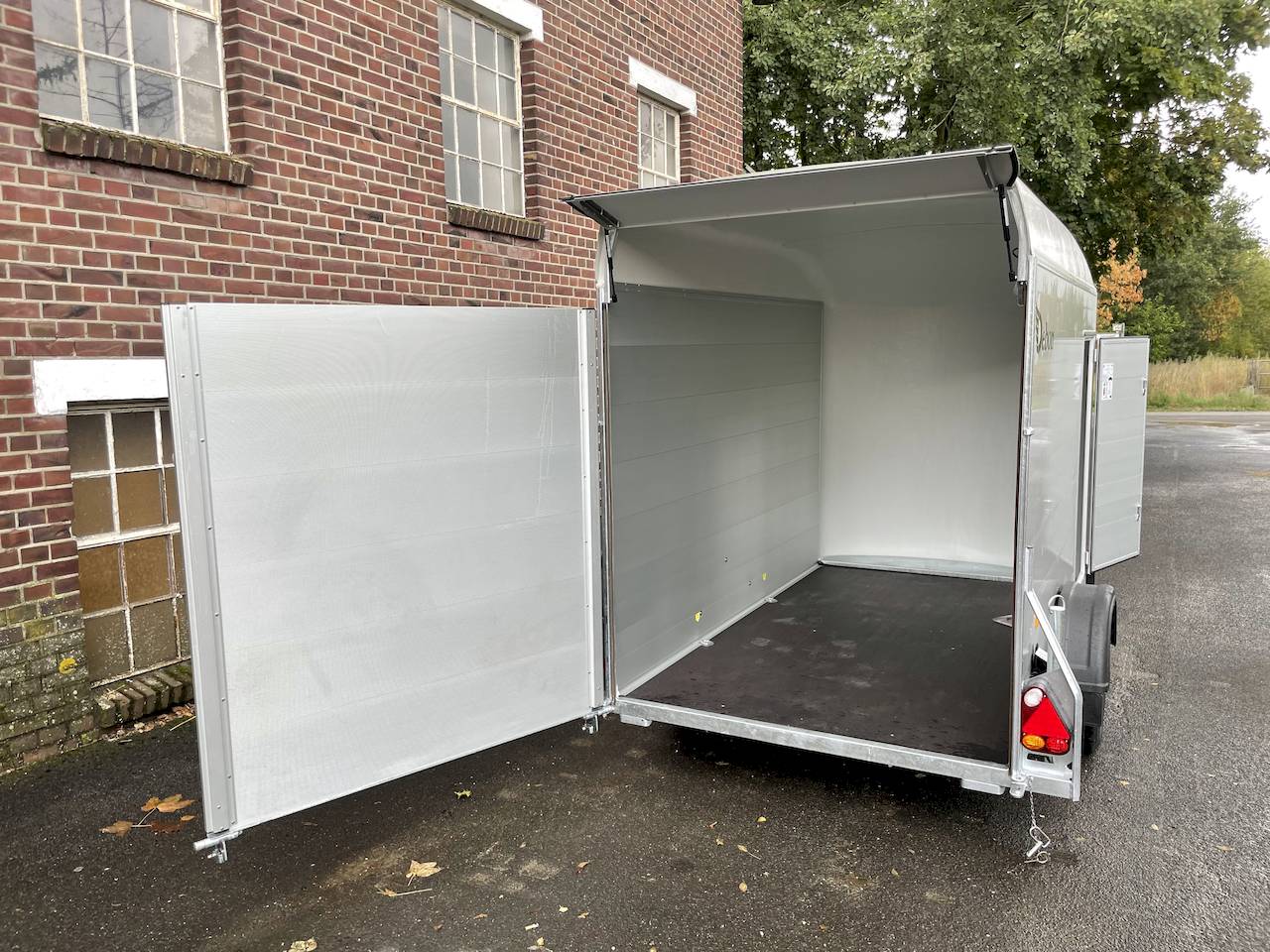 CHEVAL LIBERTE DEBON C300 ALU ROADSTER