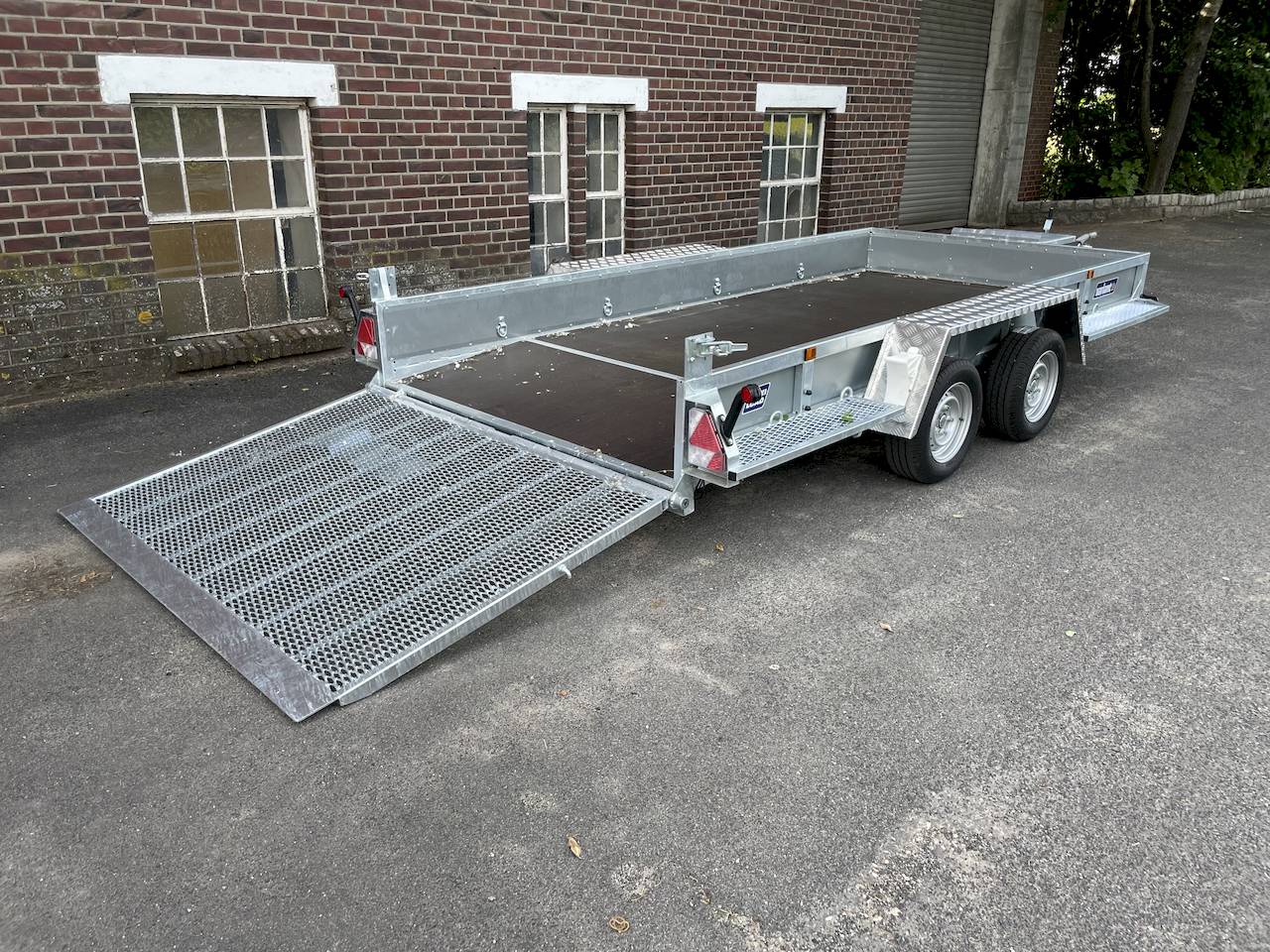 VARIANT 3518 B4 | MAXI LOAD | RAMPE