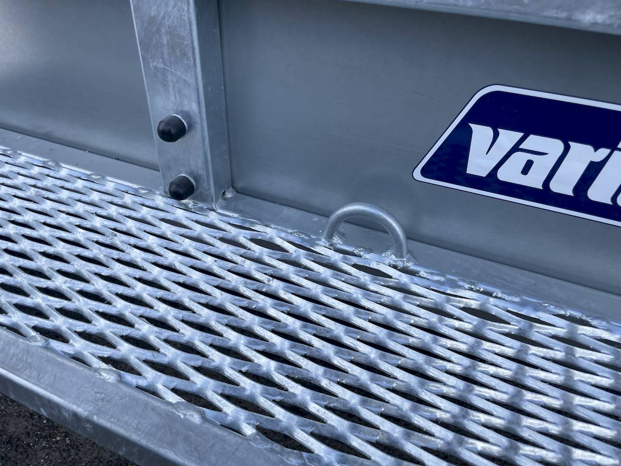 VARIANT 3518 B4 | MAXI LOAD | RAMPE