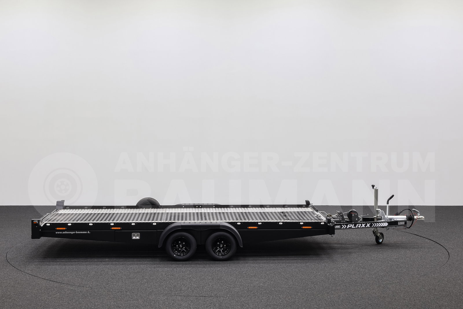 LORRIES PLAXX27-4520