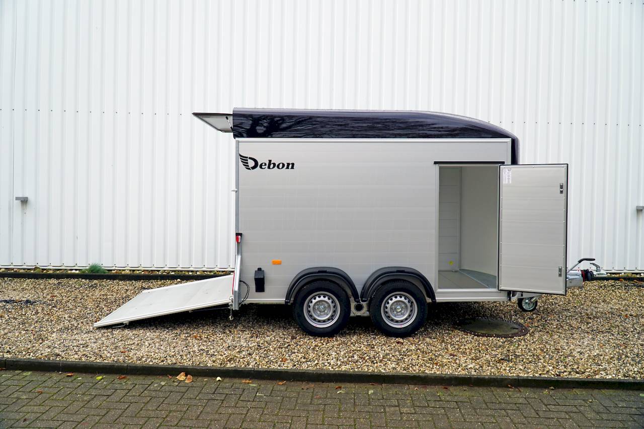 CHEVAL LIBERTE DEBON C500 ALU ROADSTER