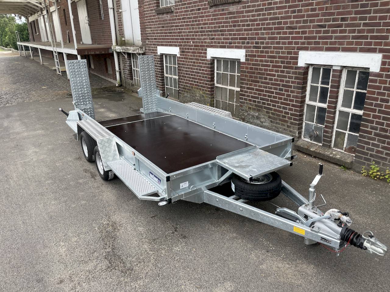 VARIANT 3518 B4 | MAXI LOAD | SKIDS