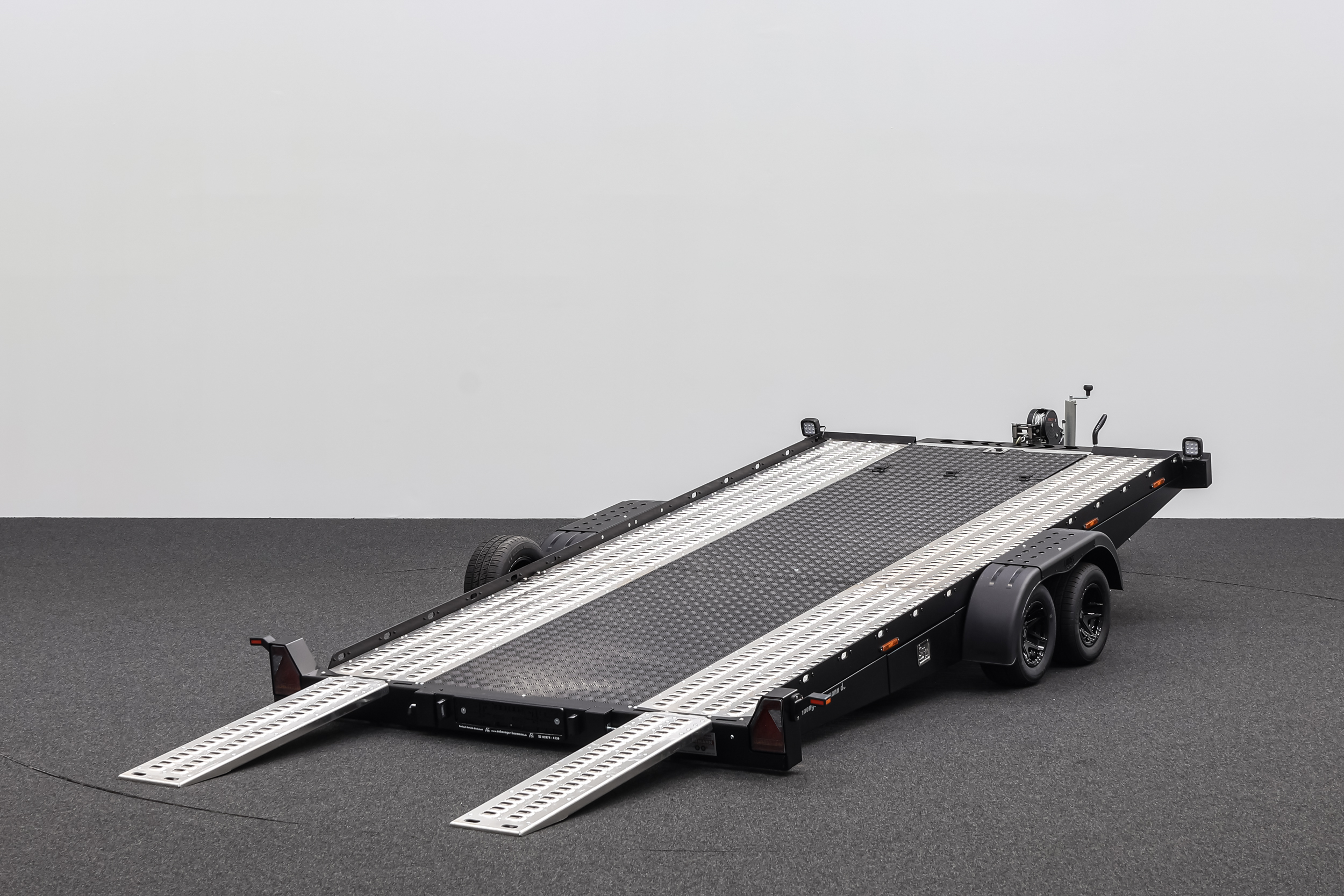 LORRIES PLAXX27-4520