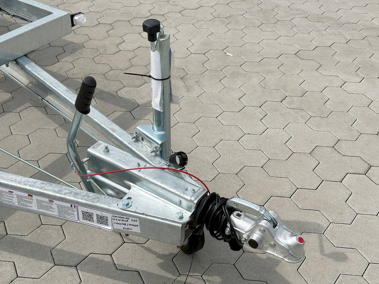 BLYSS AG2730HT
