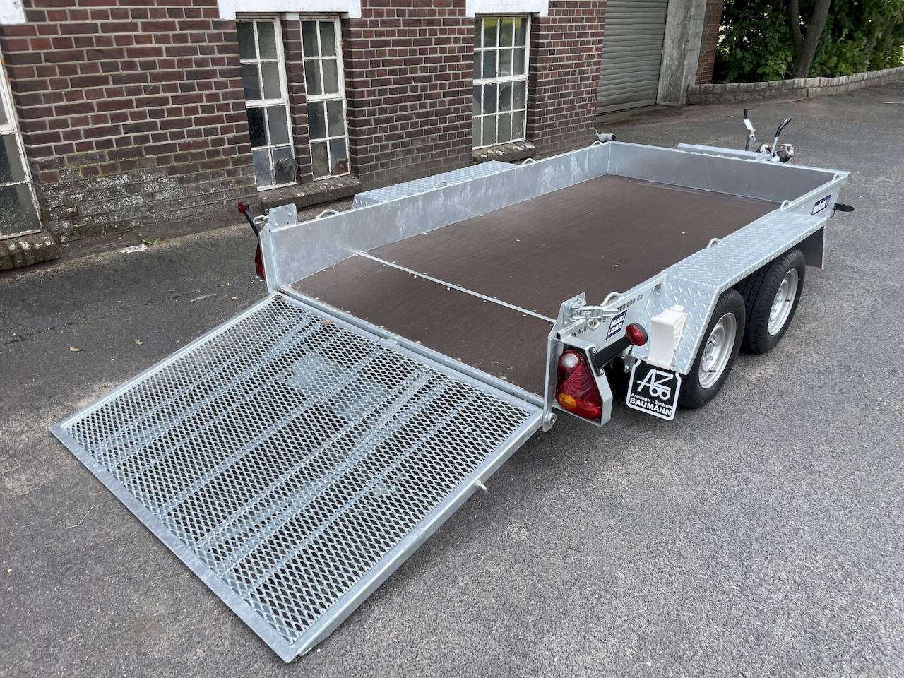 VARIANT 3516 B3 | MAXI LOAD | RAMPE