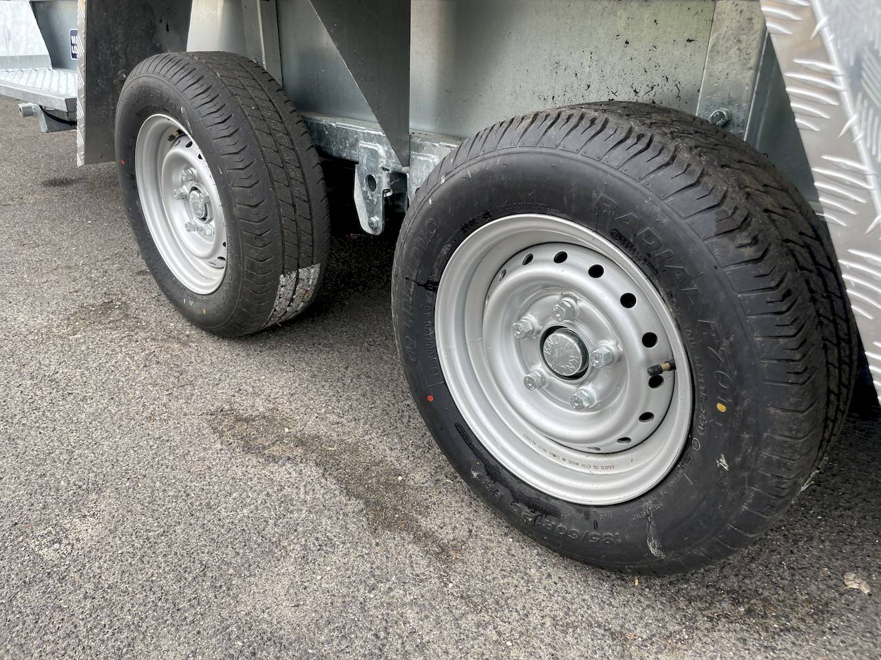 VARIANT 3518 B4 | MAXI LOAD | SKIDS
