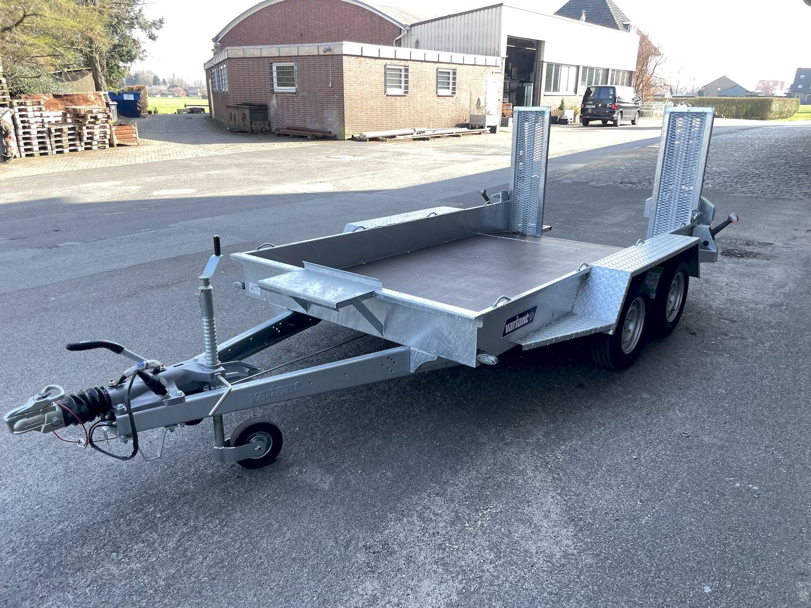 VARIANT 3516 B3 | MAXI LOAD | SKIDS